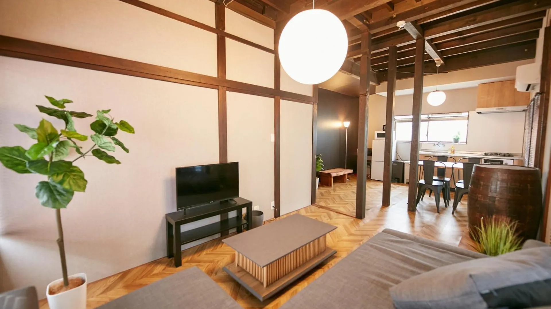 Hakone Yumoto Base Apartment 0*,  Japan